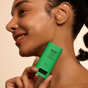 Haruharu WONDER - Black Bamboo Daily Soothing Sun Shield SPF50+ PA++++ Unscented 20g - Image 5