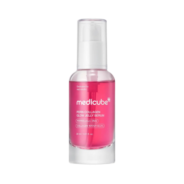 Medicube PDRN Collagen Glow Jelly Serum i en klar flaske med pink væske og hvid pumpe, ideel til hudpleje og anti-aging.